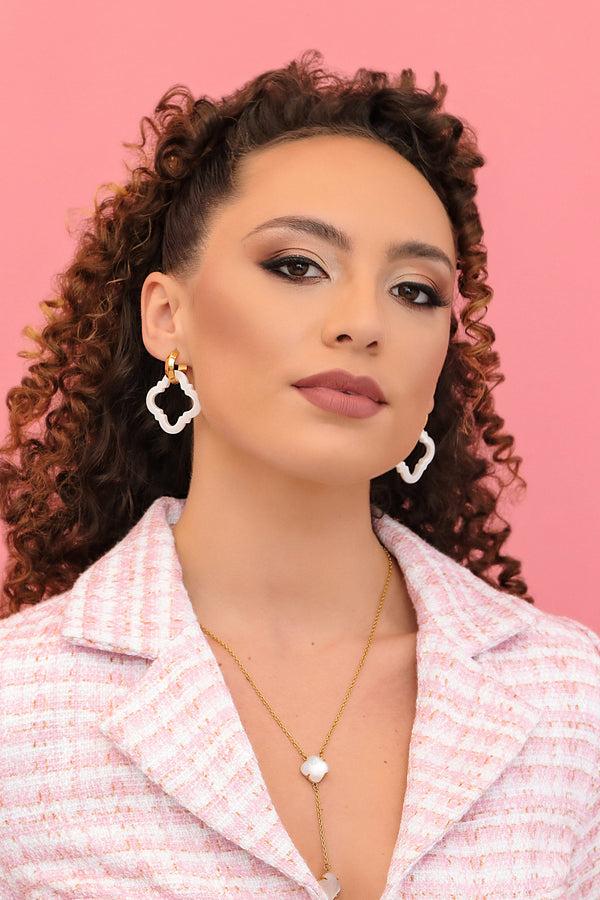 Carisma Stone Station Mother Of Pearl Carisma Logo Earring Stone