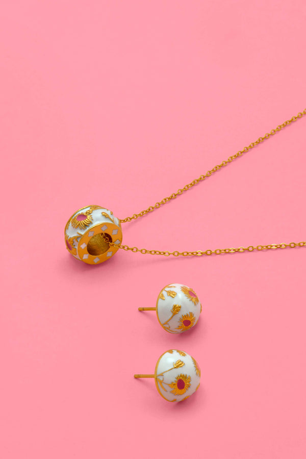 carisma Widnet Il-Baħar White Enamel Stud Earring Set & Ring Pendant Gift Set