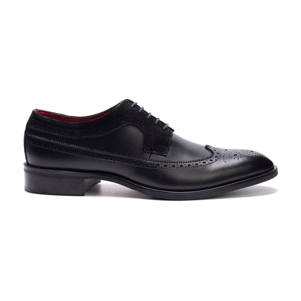carlos by carlos santana Felix Wingtip Shoe // Black