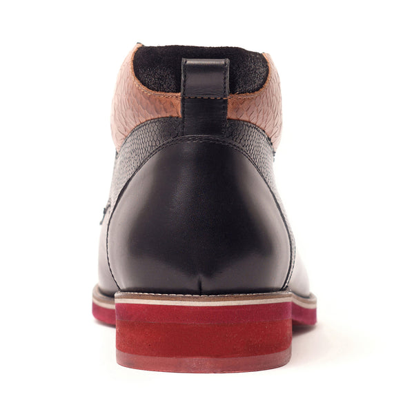 Carlos By Carlos Santana Morello Chukka Boot // Black