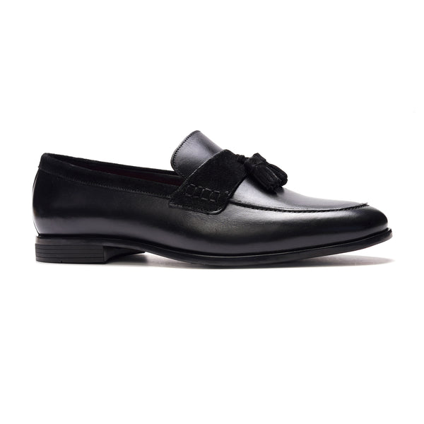 Carlos By Carlos Santana Laurent Tassel Loafer // Black