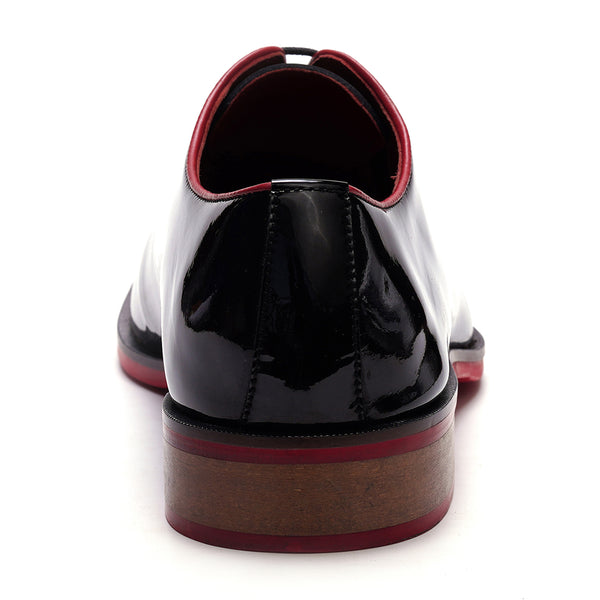 Carlos By Carlos Santana Sinclair Wholecut Oxford // Black