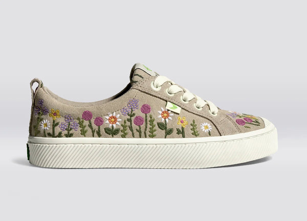carma shoes OCA Low Sand/Embroidered Flowers Suede
