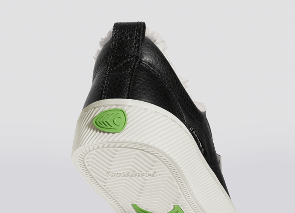 Carma Shoes OCA THERMA Low Therma Black Pebbled Leather