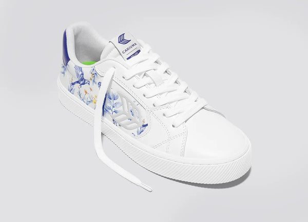 Carma Shoes SALVAS White Smooth Leather/Blue Parrot Print