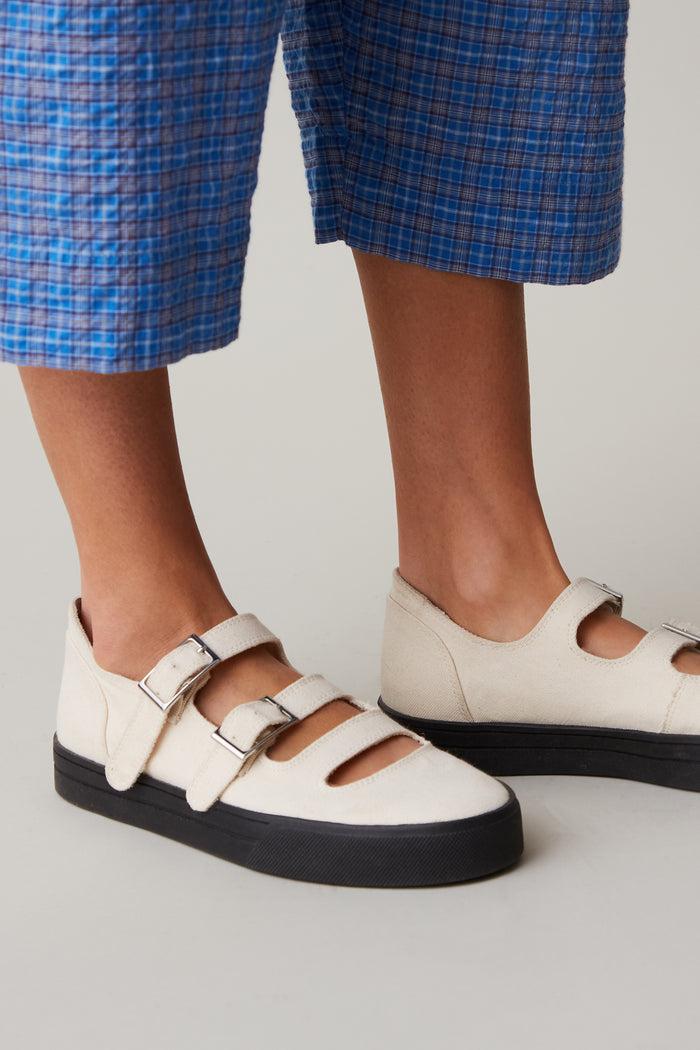 Caron Callahan SIMONA SNEAKERS Cream Canvas