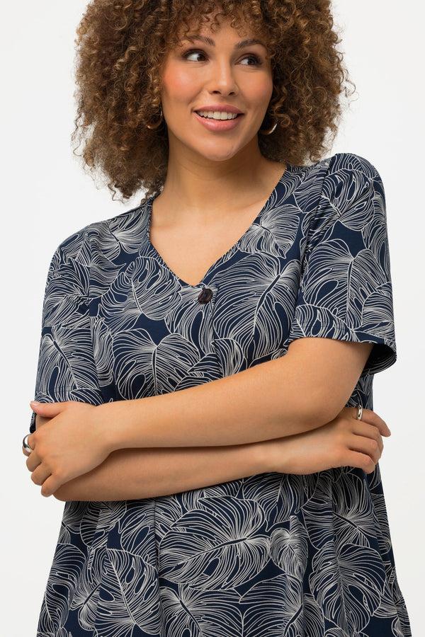 Carraig Donn Black Monstera Print Short Sleeve Midi Dress