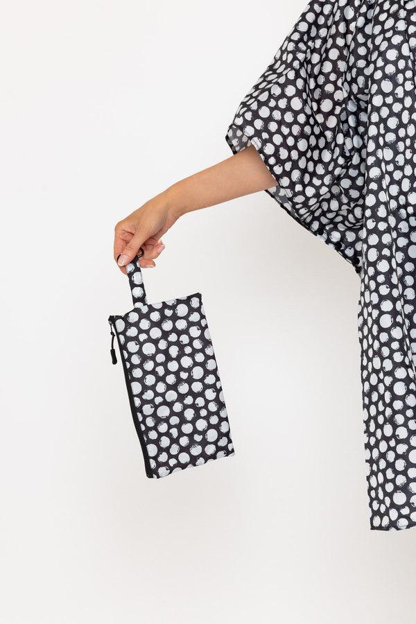 Carraig Donn Blue Flower Print Rain Poncho In A Bag