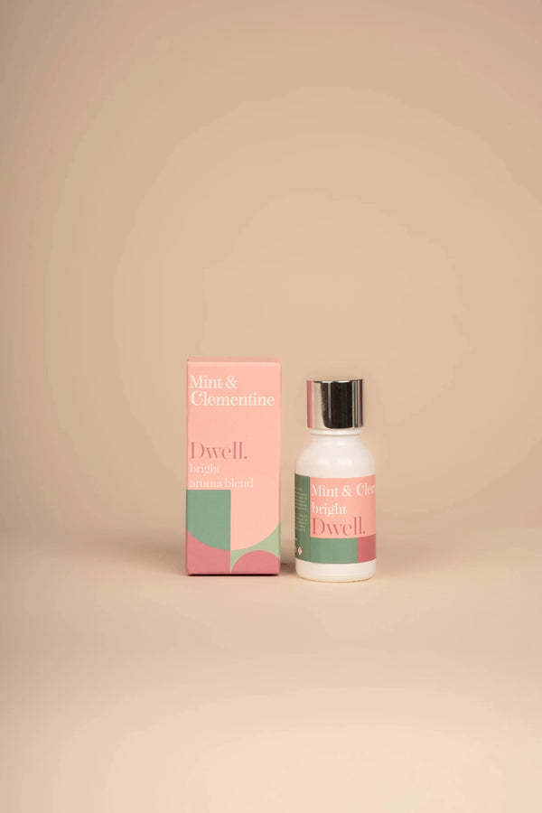 Carraig Donn Bright Mint & Clementine Dwell Essential Oils