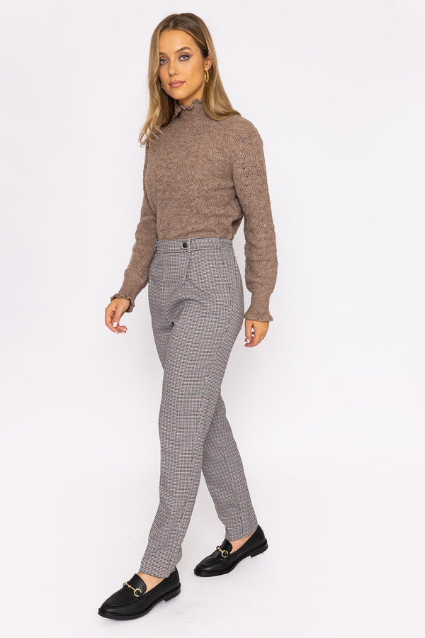 Carraig Donn Button Detail Tailored Pant In Park Check Print