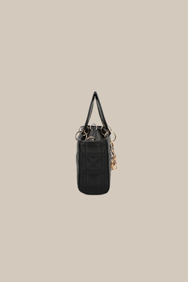 Carraig Donn Black Quilted Bag With Charm