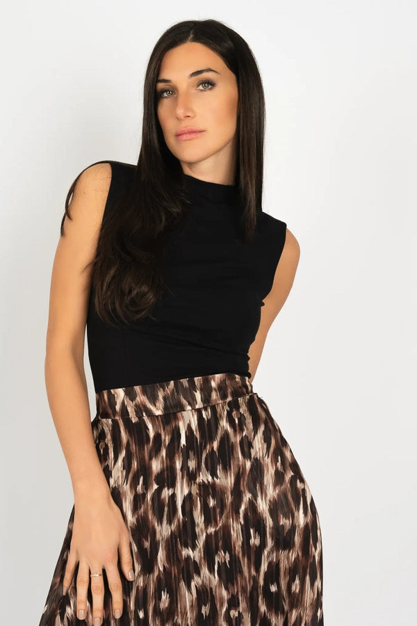 carraig donn Black Sleeveless Khloe Top