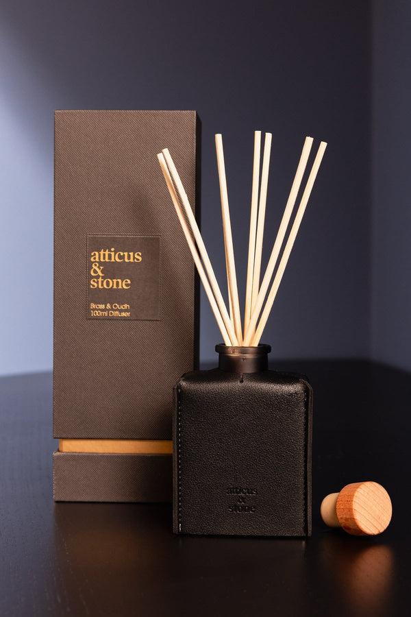 carraig donn Brass And Oudh Reed Diffuser