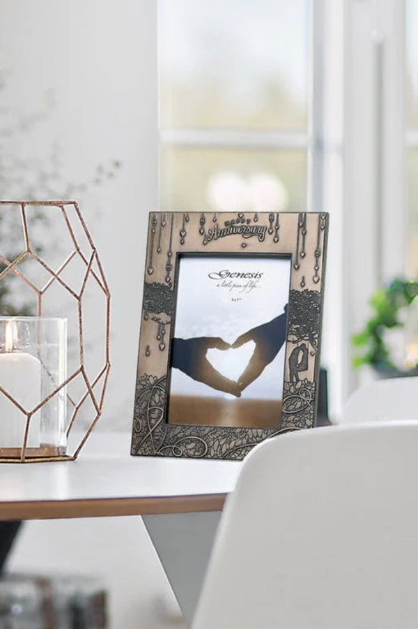 Carraig Donn Bronze Anniversary Frame