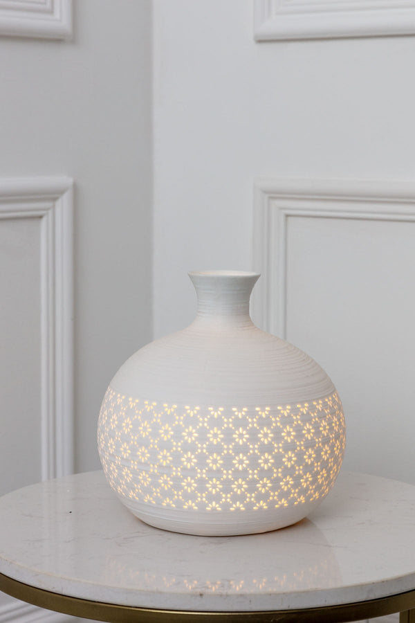 carraig donn Ceramic LED Vase Table Lamp