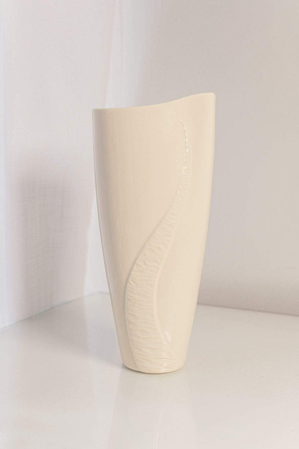 Carraig Donn Ceramic Wave 10" Vase