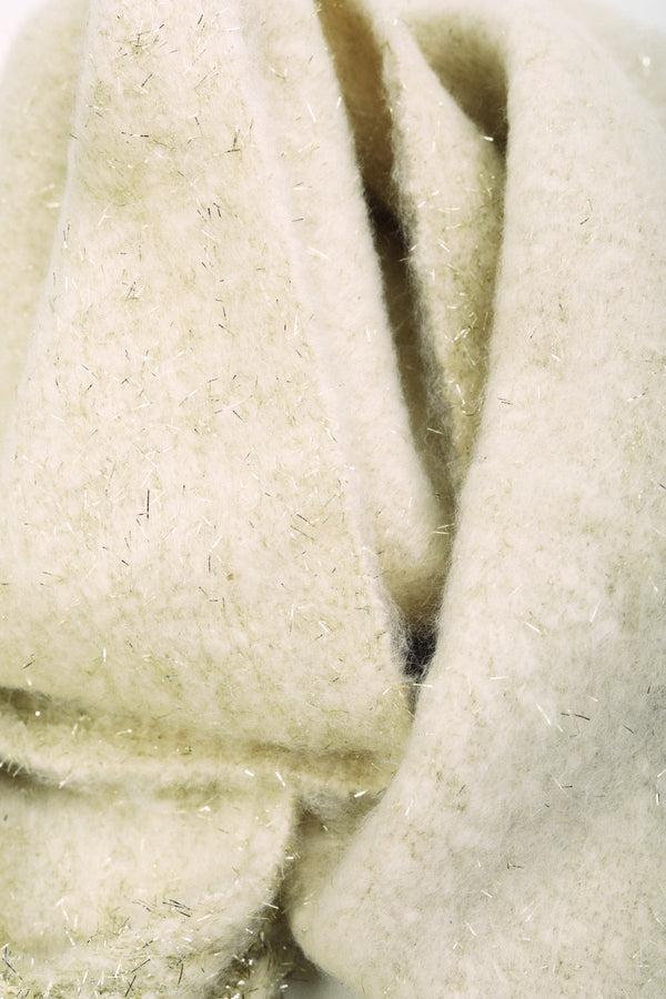 Carraig Donn Cream Beanie Hat And Scarf Set