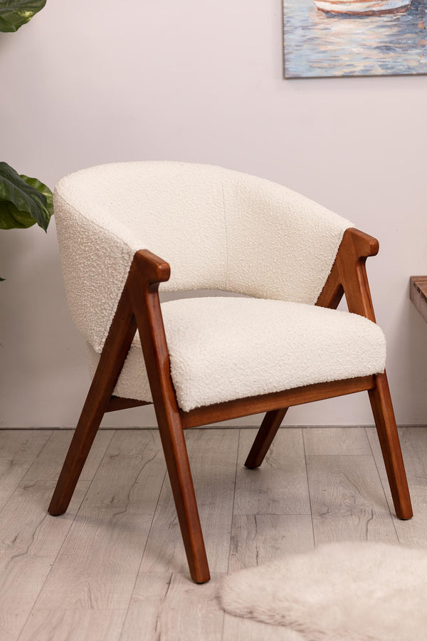 carraig donn Cream Boucle Boho Chair