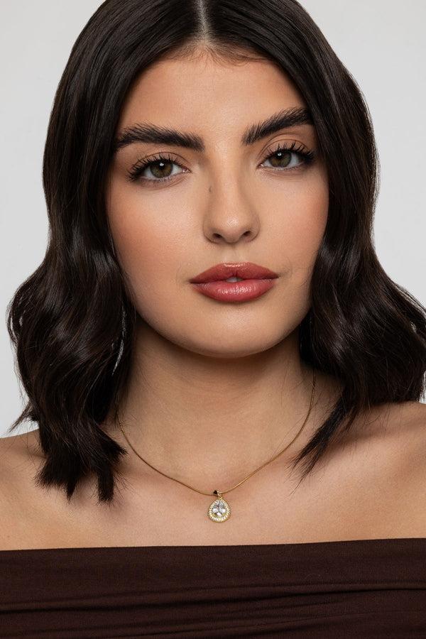 carraig donn Crystal Teardrop Pendant Necklace