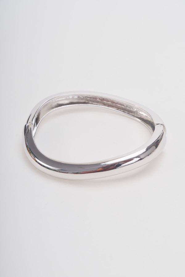 carraig donn Curved Silver Bangle Bracelet