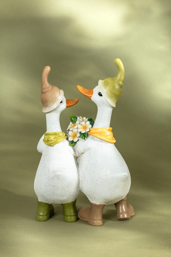 Carraig Donn Duck Couple Decorative Figurine