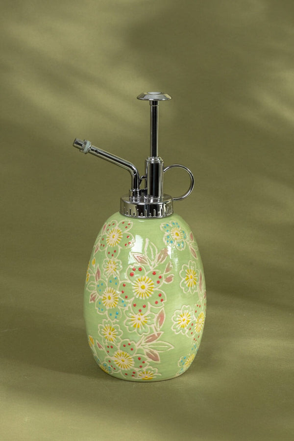 carraig donn Eclectic Green Flower Plant Mister