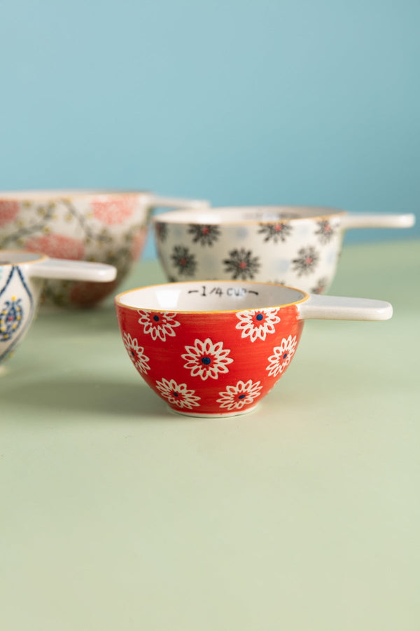 Carraig Donn Eclectic Measuring Cups Set