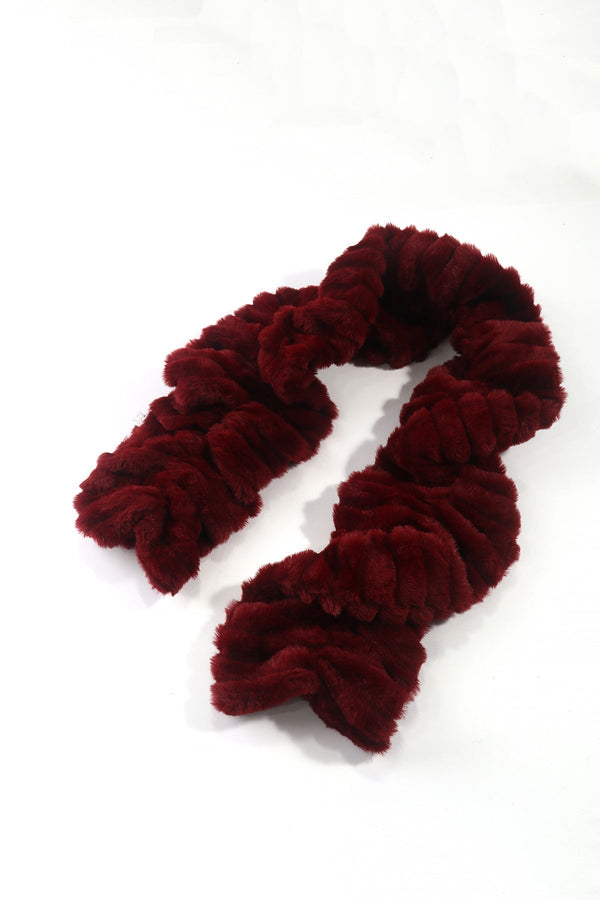 carraig donn Elastic Burgundy Faux Fur Scarf