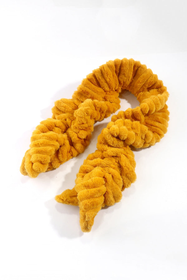 carraig donn Elastic Mustard Faux Fur Scarf