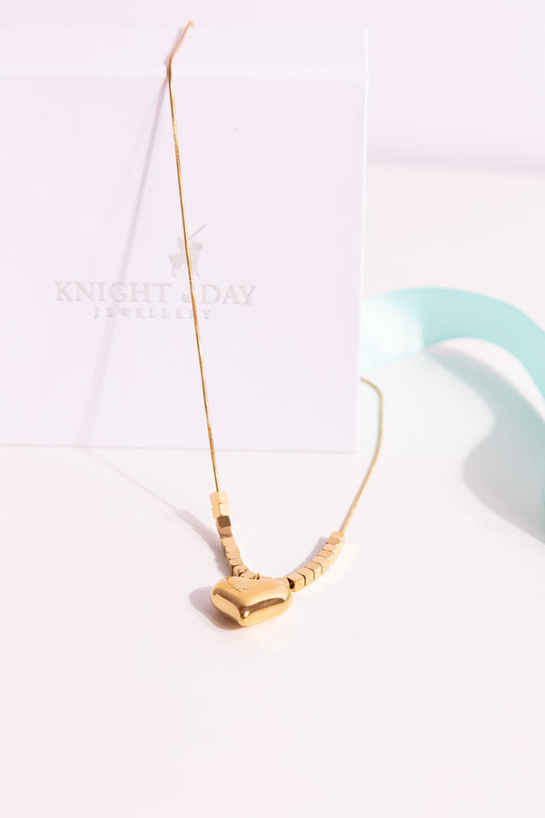 carraig donn Emmeline Heart Necklace