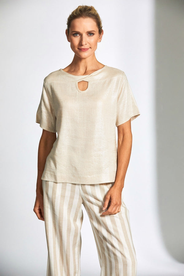 carraig donn Glazed Linen Short Sleeve Top in Ecru
