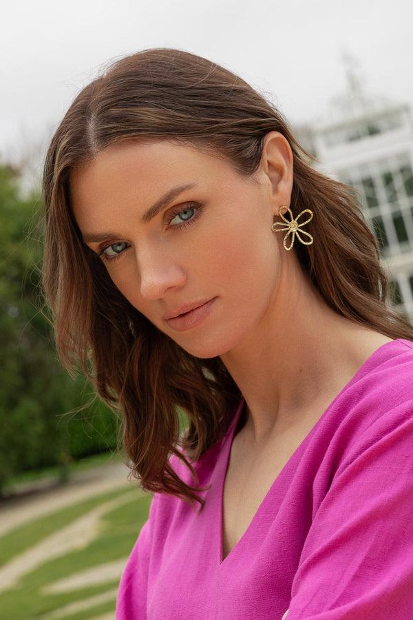 carraig donn Gold Flower Stud Earrings