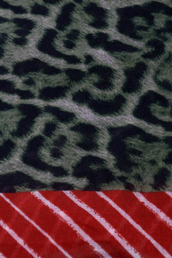 Carraig Donn Green Contrast Animal Print Scarf