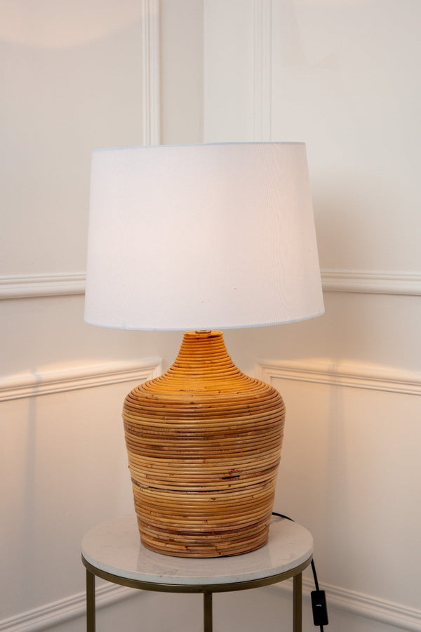 Carraig Donn Hampton Table Lamp