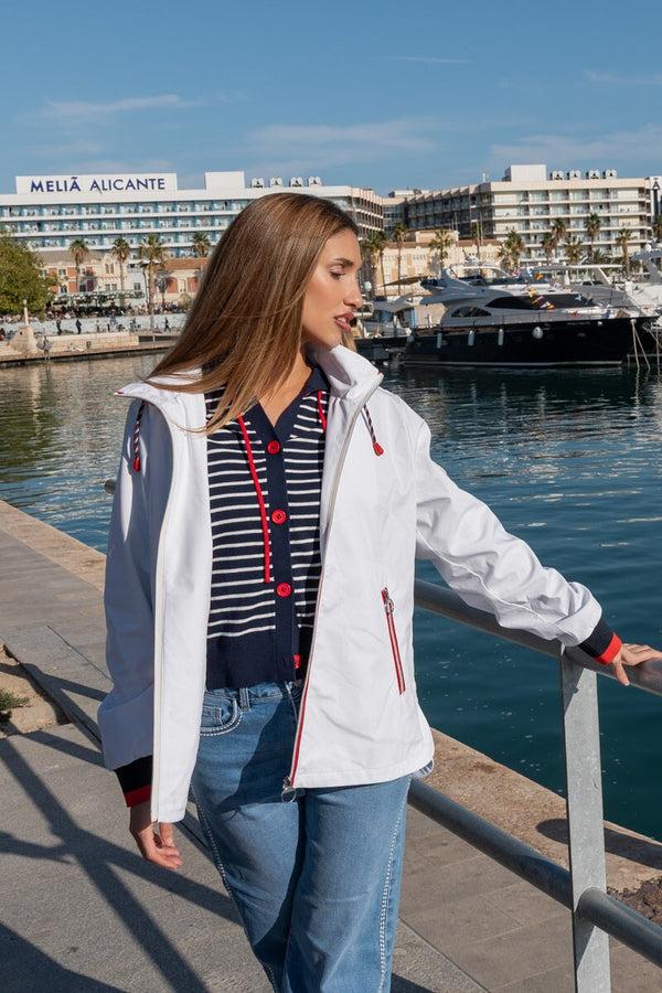 Carraig Donn Hooded Mac Jacket In White