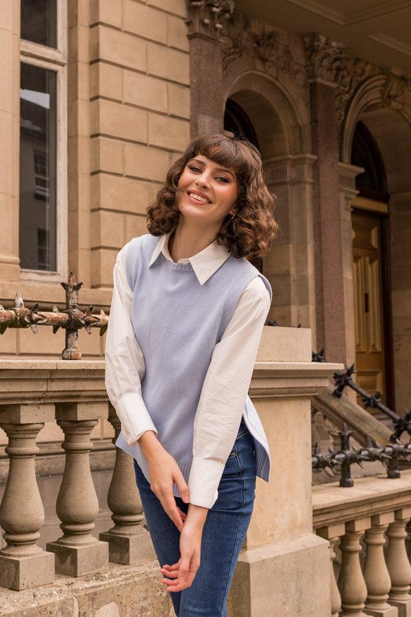 Carraig Donn Knit Strap Slipover In Blue