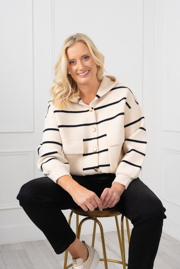 Carraig Donn Lana Straight Leg Jeans In Charcoal