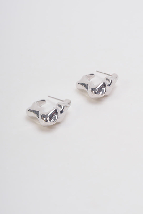 Carraig Donn Molten Wave Silver Hoop Earrings