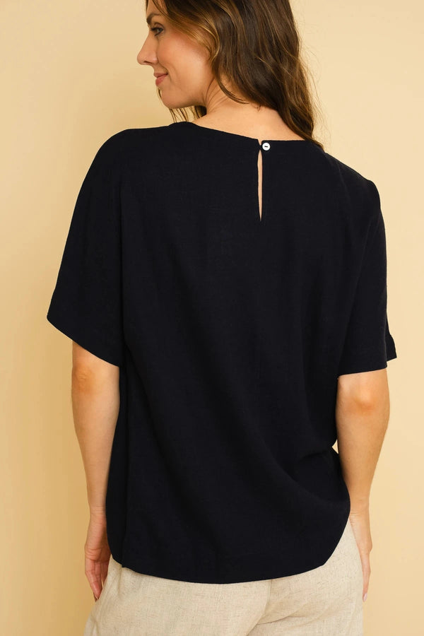 Carraig Donn Navy Linen Blend Short Sleeve Top