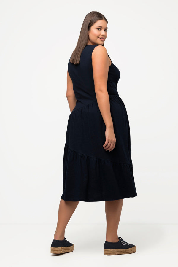 Carraig Donn Navy Sleeveless Midi Dress
