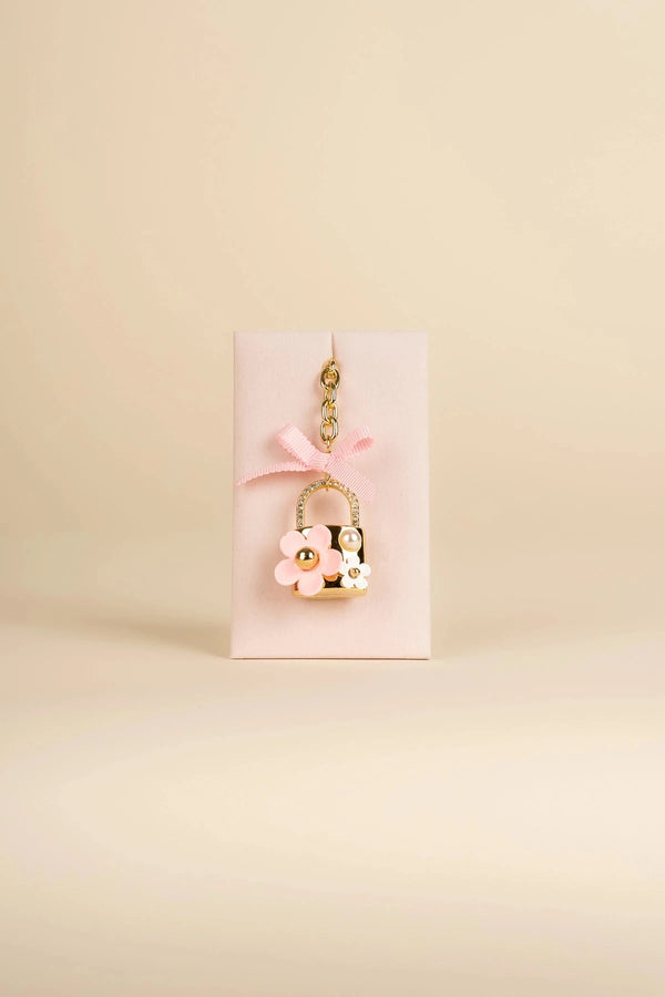Carraig Donn Pink Lock Shaped Keyring