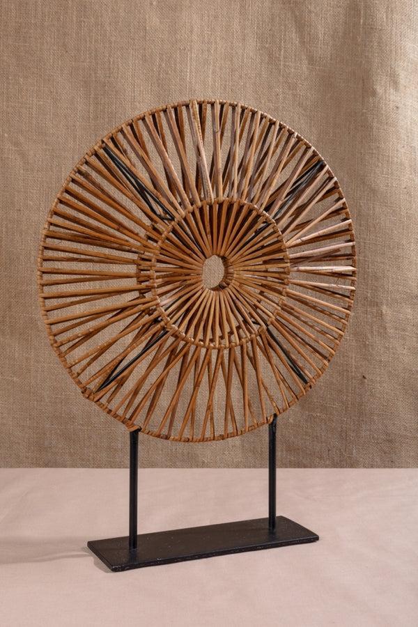 Carraig Donn Rattan Rustic Table Decor