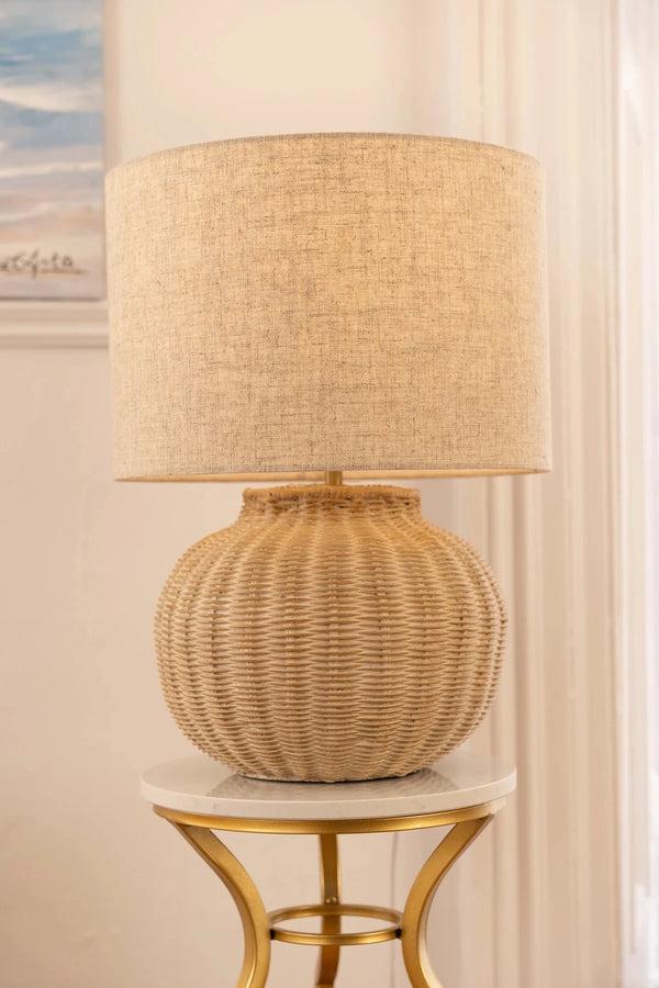 carraig donn Rustic Rattan Lamp