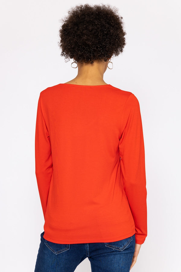 Carraig Donn Scoop Neck Tee In Red