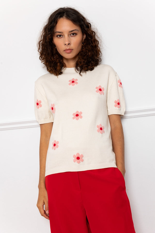 carraig donn Short Sleeve Floral Knit Top in Ecru
