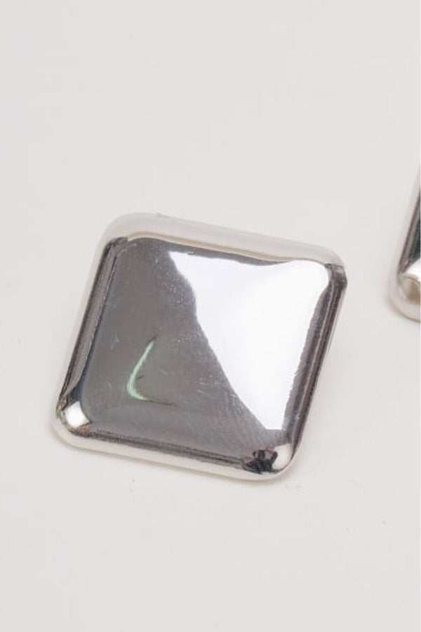 Carraig Donn Square Silver Stud Earrings