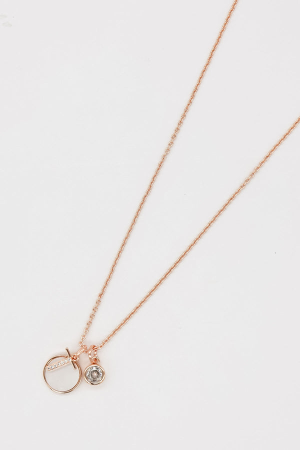 carraig donn T Initial Necklace in Rose Gold