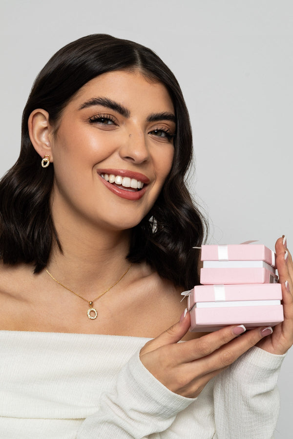 carraig donn The Pink Box Oval Drop Necklace