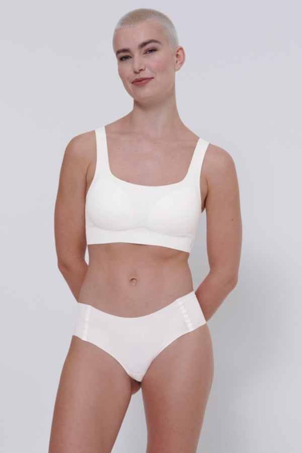 carraig donn Zero Feel Bralette Top in White