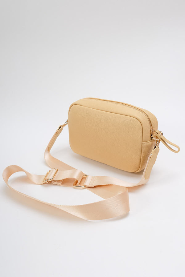 Carraig Donn Classic Camera Crossbody Bag In Lemon Yellow